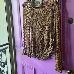 Women’s crochet bronze sweater s/m